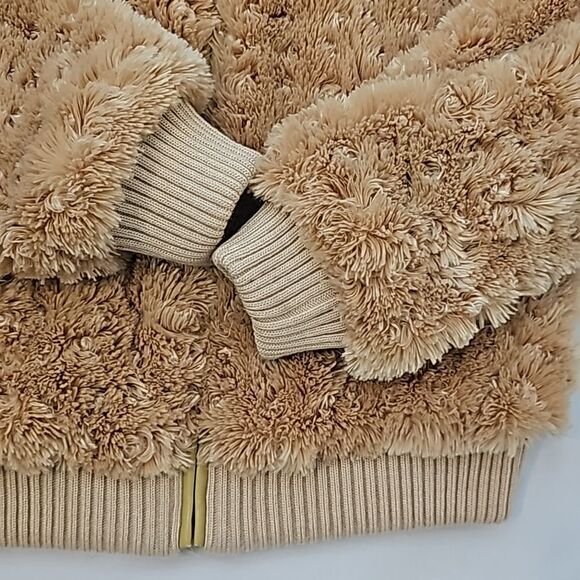 - Esprit vintage faux Shearling jacket size S - Picture 3 of 9